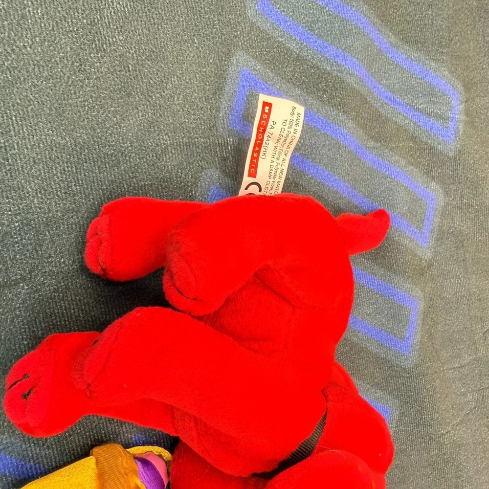 Scholastic Clifford The Big Red Dog Plush Kids Red Easter Basket Eggs
